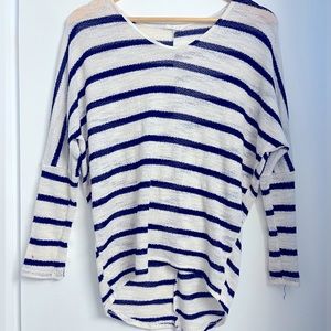 Small light long sleeve. Like new